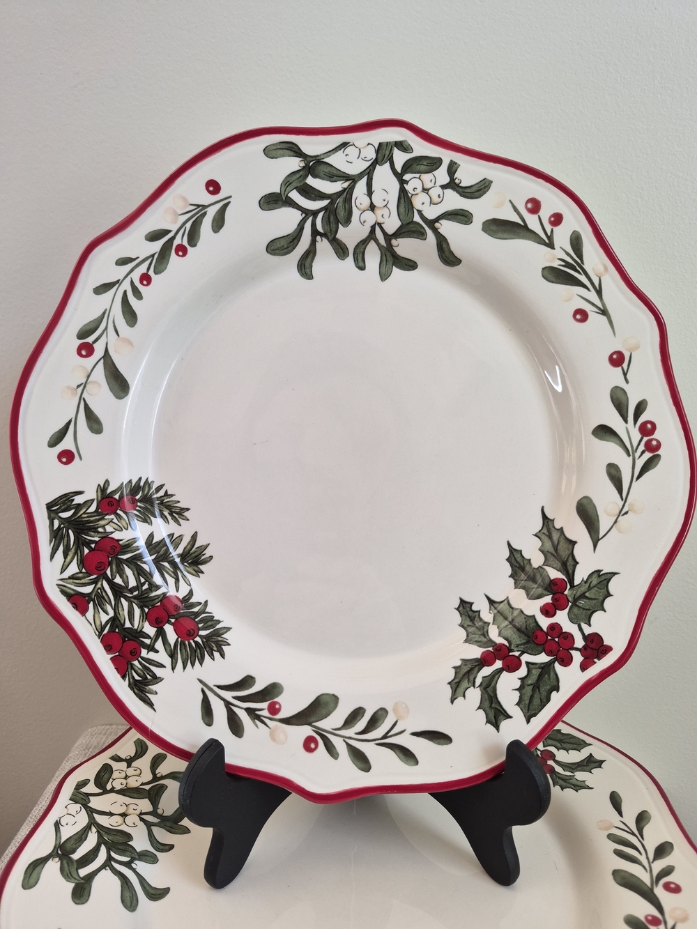 Better Homes & Gardens Heritage Collection. Winter Forest